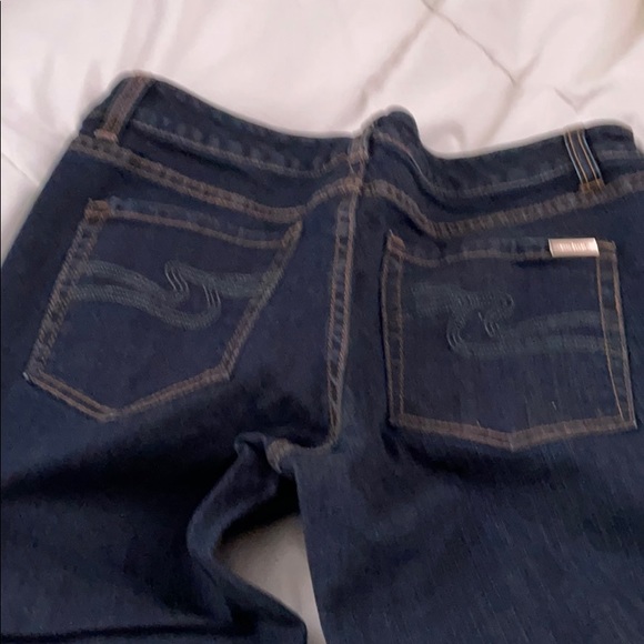 EUC White House Black Market Crop Jeans 8 - Picture 5 of 10